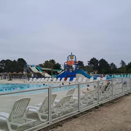 Mh 229 2 Et 1 Salle De Bain Dans 4 Etoiles Avec Parc Aquatique Kemping